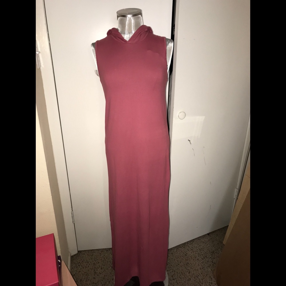 Dusty rose hooded maxi dress